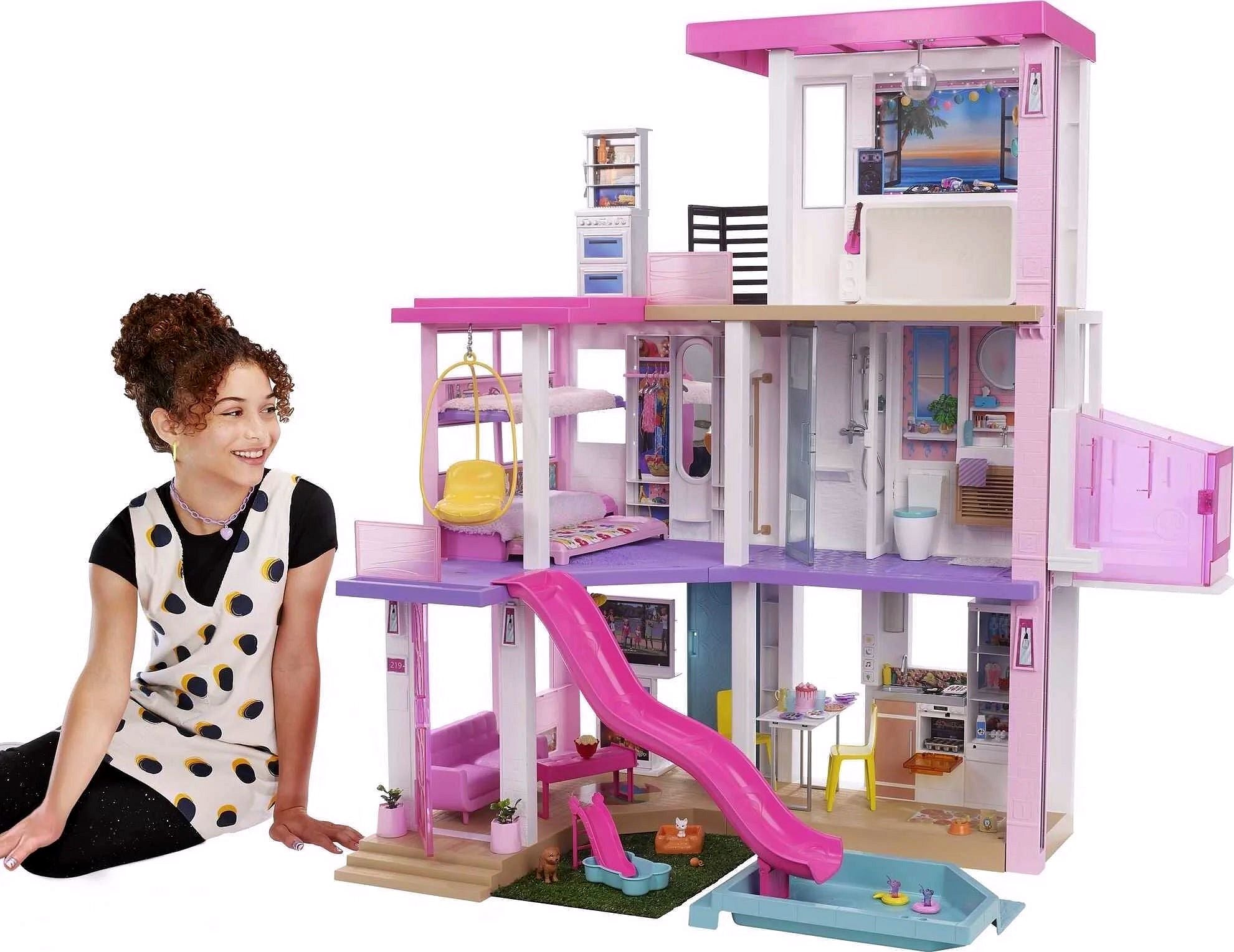 2026 Barbie DreamHouse Spielset mit 10 Spielbereichen, über 75 Möbel- & Zubehörteilen, Licht & Sound
